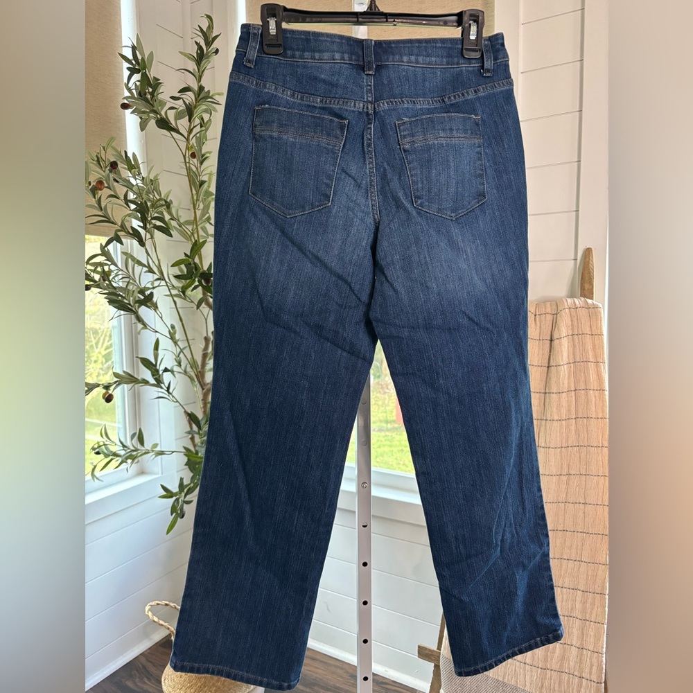 Christopher & Banks Relaxed Straight Leg Jeans, Classic, Size 4 Short - Picture 4 of 4